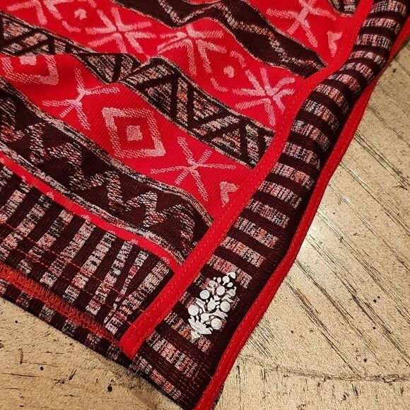 Tribal Aztec Print Crop Top Size M/L NWOT Never Worn - Picture 2 of 7